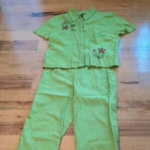 Green Embroidered Two-Piece Set
